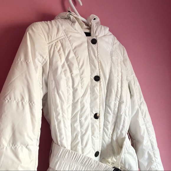 White Guess Jacket - Picture 2 of 13